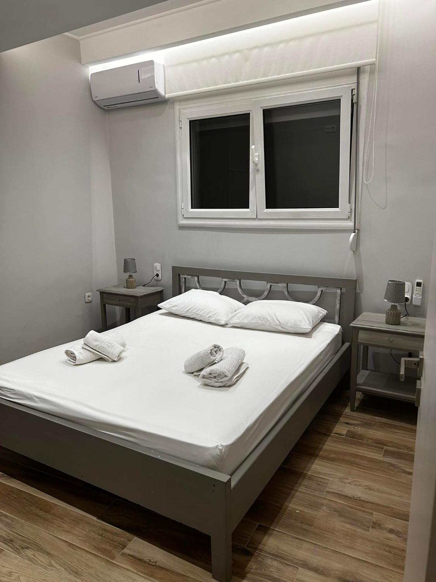 Rene Urban Apartment Kota Zakynthos Bagian luar foto